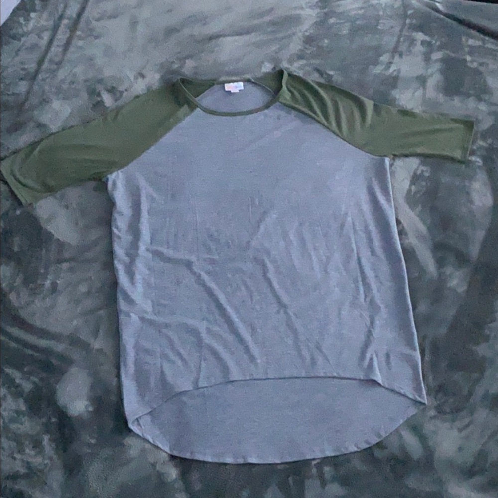 EUC LuLaRoe Irma Tunic